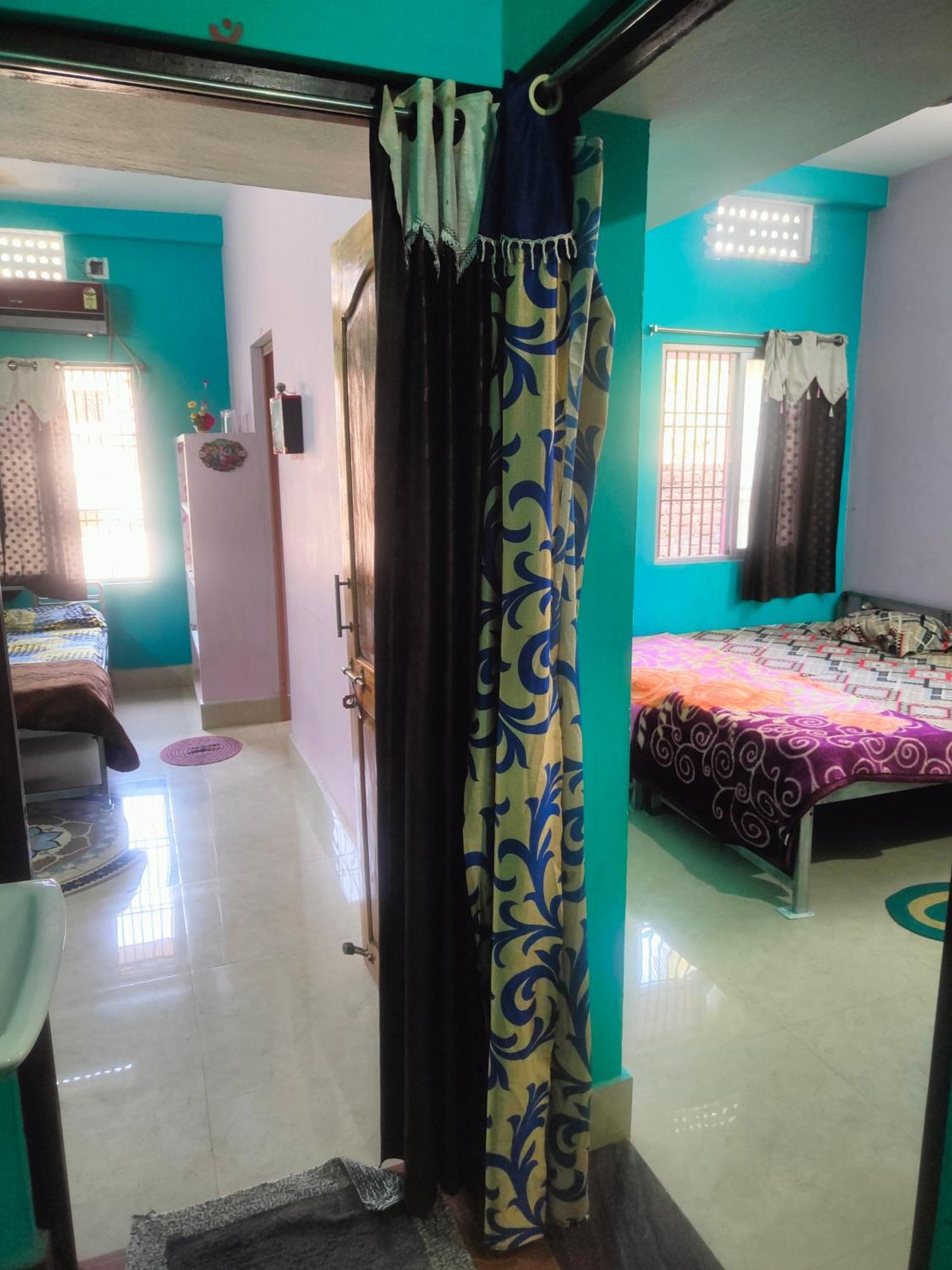 Jharana Guest House Пури Экстерьер фото